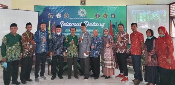 Silaturahmi SMP Muhammadiyah Bojong Nangka ke SMP Muhammadiyah 1 Depok: Menggali Pengalaman Penyelenggaraan ISMUBARIS